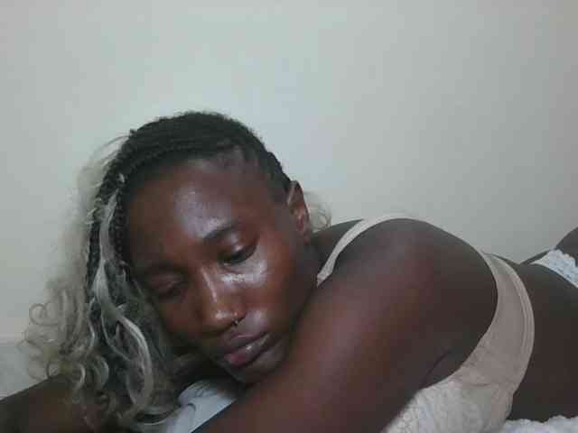 Missprettygal webcam