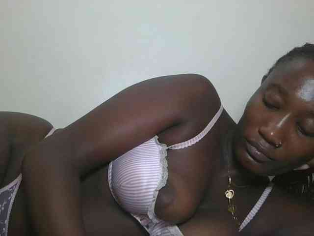 Missprettygal webcam