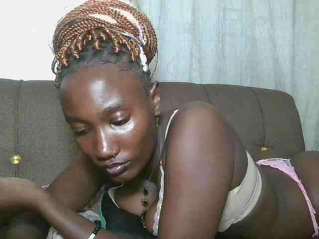 Missprettygal webcam