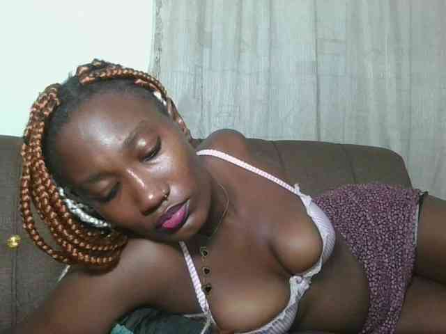 Missprettygal webcam