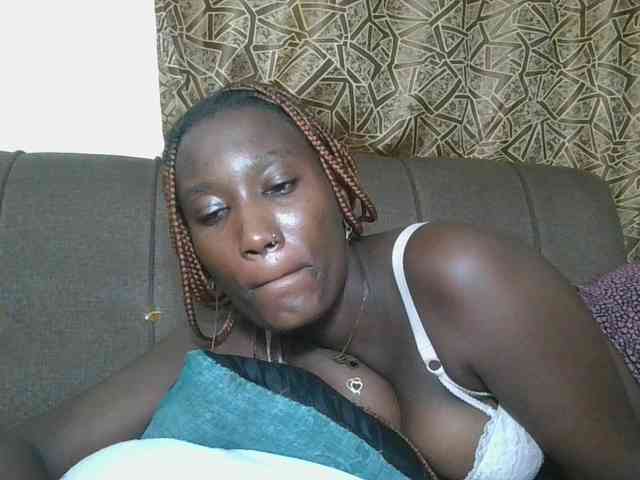 Missprettygal webcam