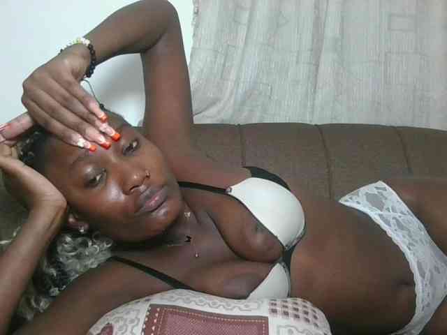 Missprettygal webcam