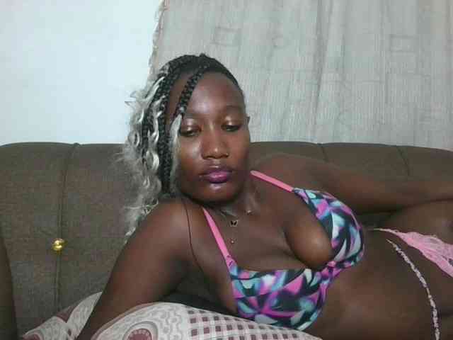 Missprettygal webcam