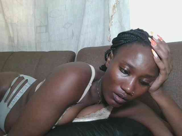 Missprettygal webcam