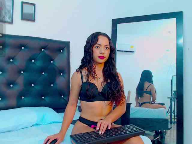 petittesofia webcam