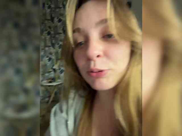 chat cam room NataChristat