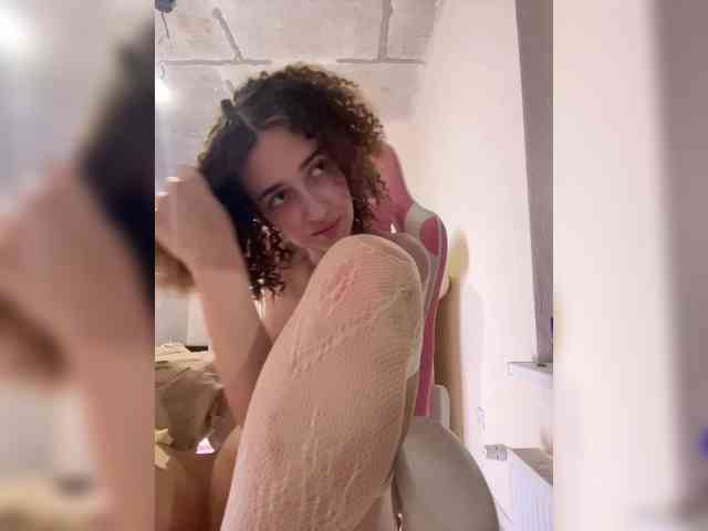 Adelika webcam