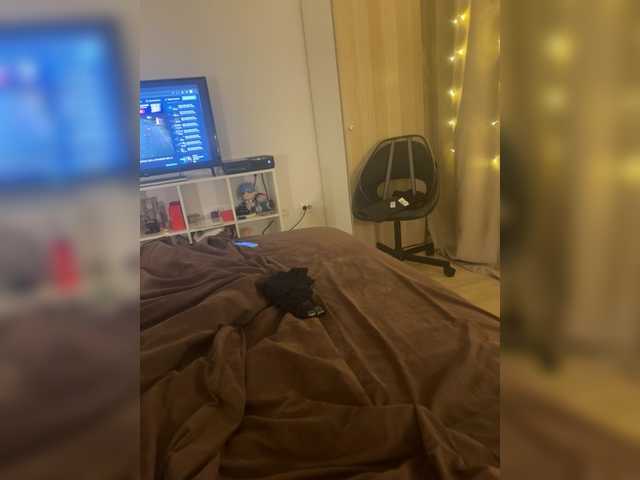 Lubim88's BongaCams show and profile