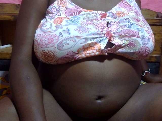 big-tirries's BongaCams show and profile