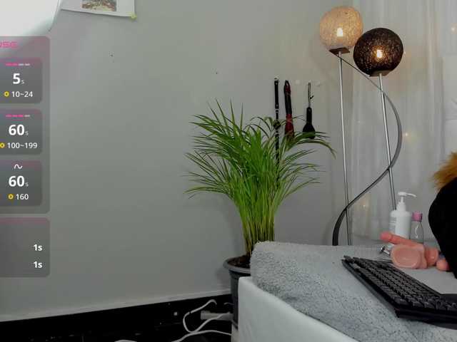 sarah-temptation's BongaCams show and profile