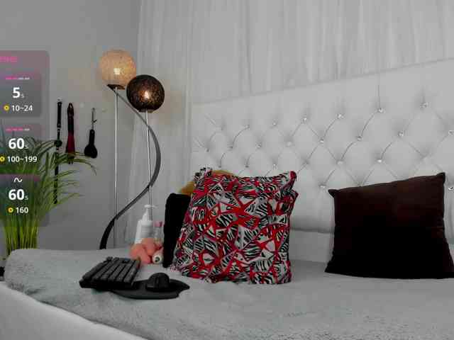 sarah-temptation webcam