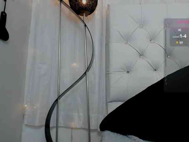 sarah-temptation webcam