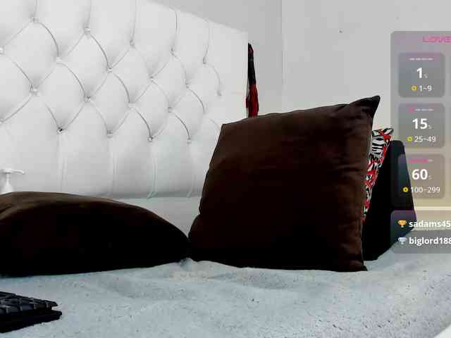 sarah-temptation webcam