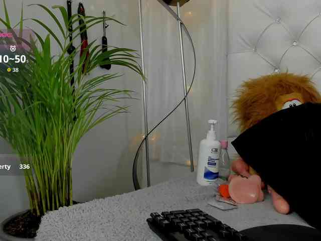 sarah-temptation webcam