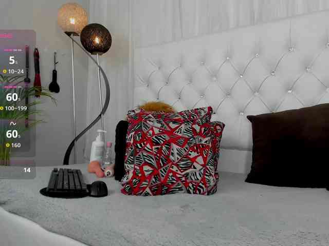 sarah-temptation webcam