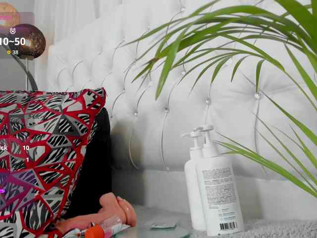 sarah-temptation webcam