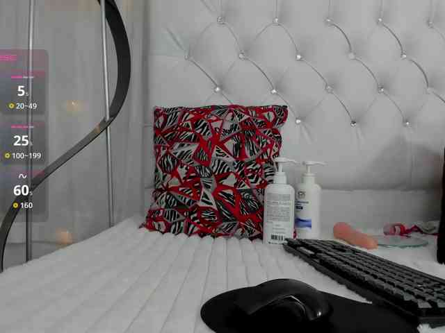 sarah-temptation webcam