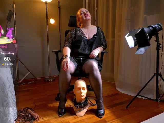Mistress-LP webcam