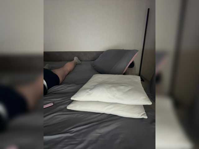 -CherryBerry-'s BongaCams show and profile