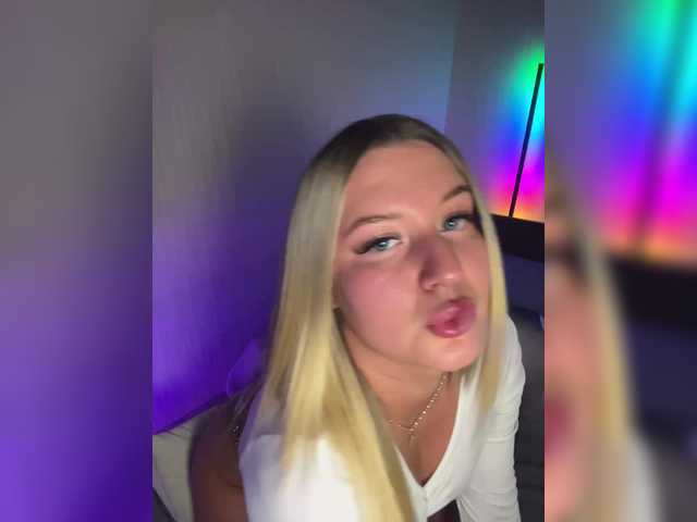 Karina_Love