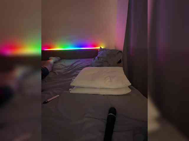 HOT_HONEY_CLUB webcam