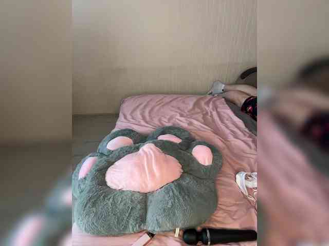 TheBerryQueen webcam