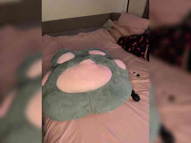 free nude webcam BarbieandKen