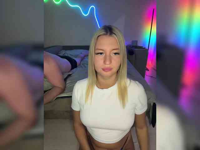 adult live cam BarbieandKen
