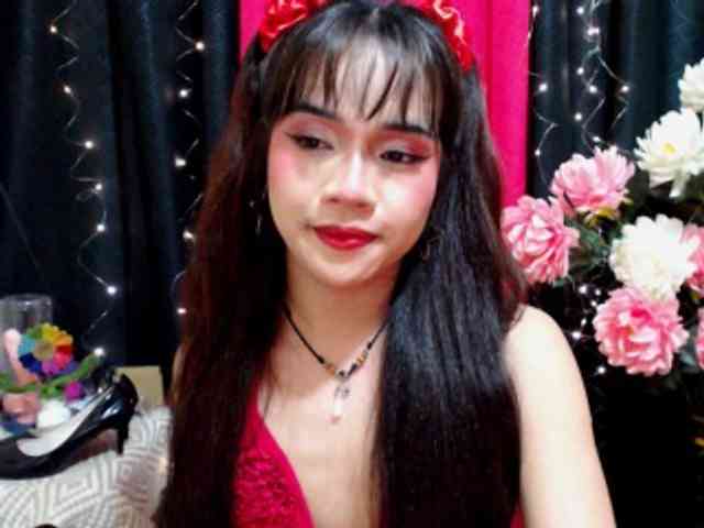 FRESHyoungBHEA Live Webcam on BongaCams