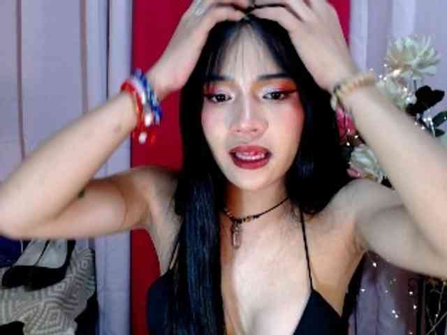 FRESHyoungBHEA Live Webcam on BongaCams