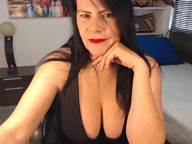 MilfLatina69