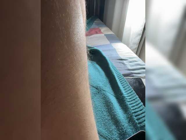 Riga-5's BongaCams show and profile