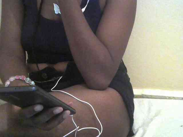 pinkpussya webcam