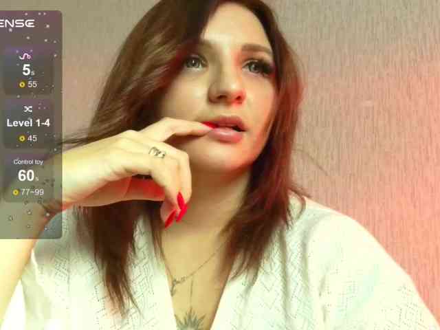MagicalLouu webcam