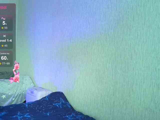 MagicalLouu webcam