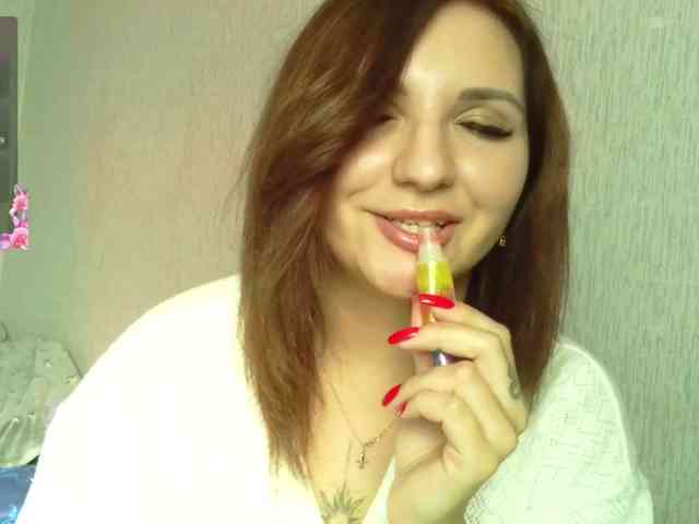 MagicalLouu webcam