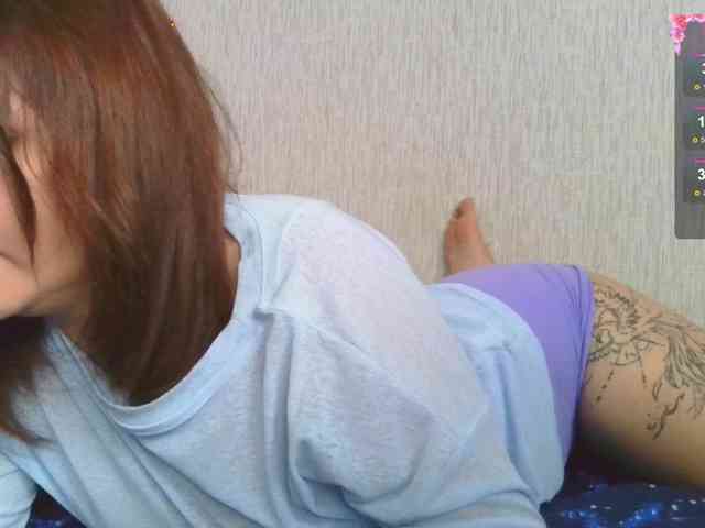MagicalLouu webcam