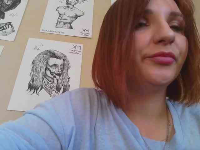 MagicalLouu Live Webcam on BongaCams