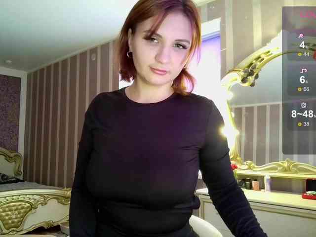 MagicalLouu Live Webcam on BongaCams