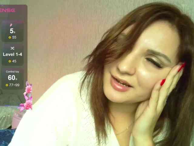 MagicalLouu webcam