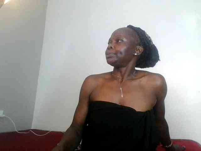 Bubbly254 webcam