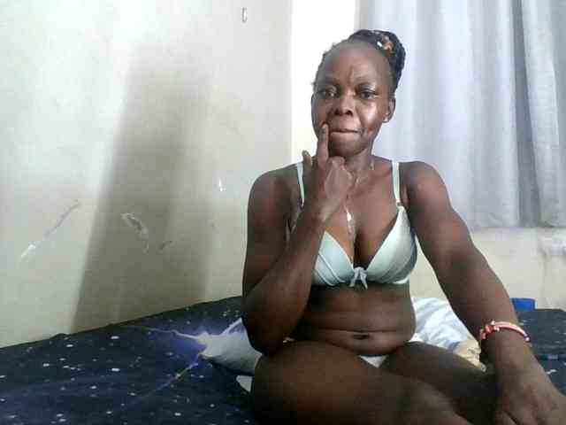 Bubbly254 webcam