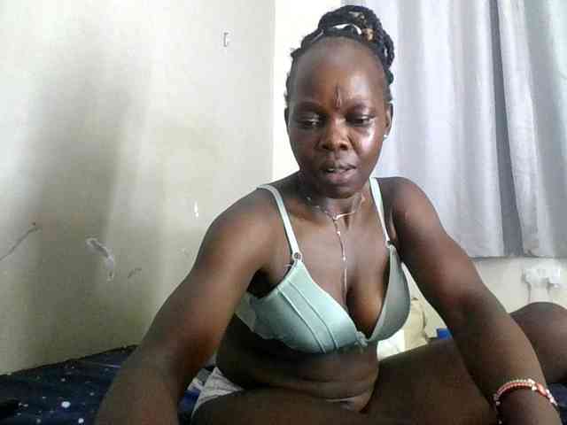Bubbly254 webcam