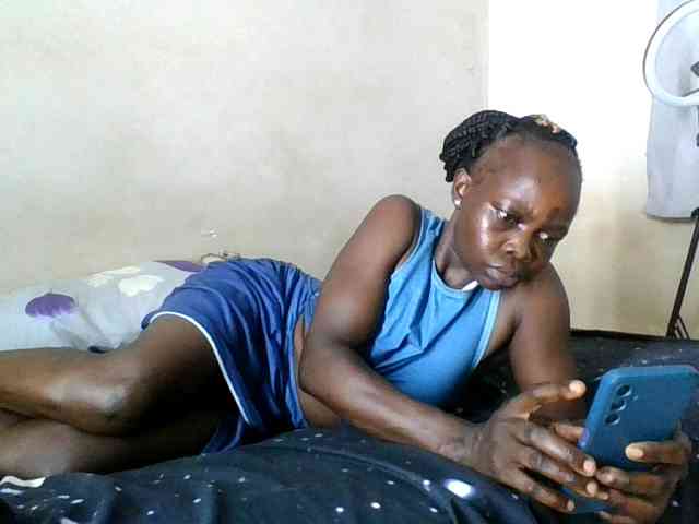 Bubbly254 webcam