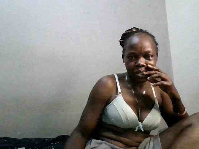 Bubbly254 Live Webcam on BongaCams