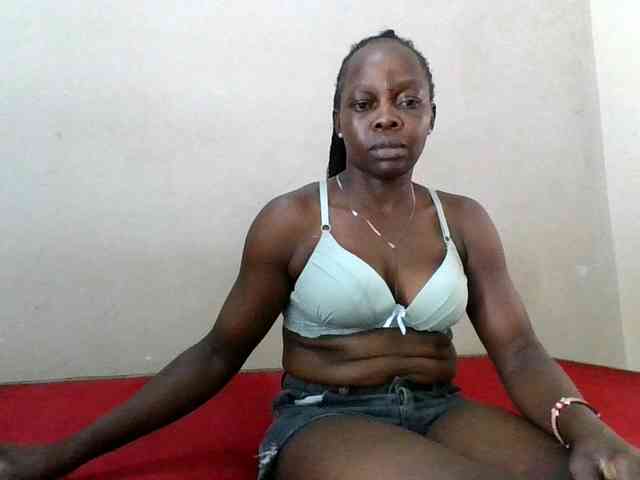 Bubbly254 webcam