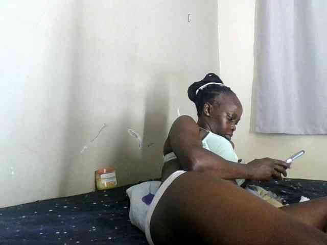 Bubbly254 webcam