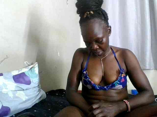 Bubbly254 webcam