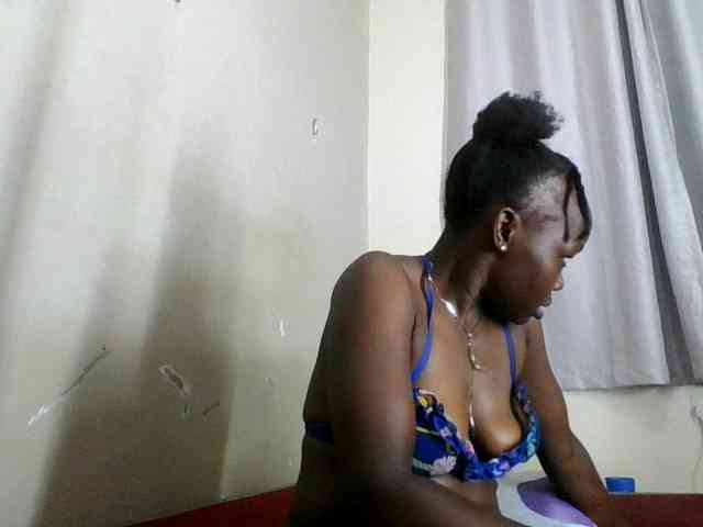 Bubbly254 webcam