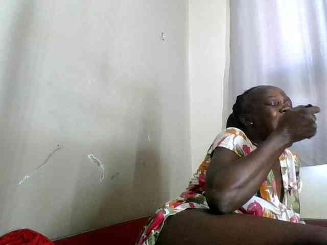 Bubbly254 webcam